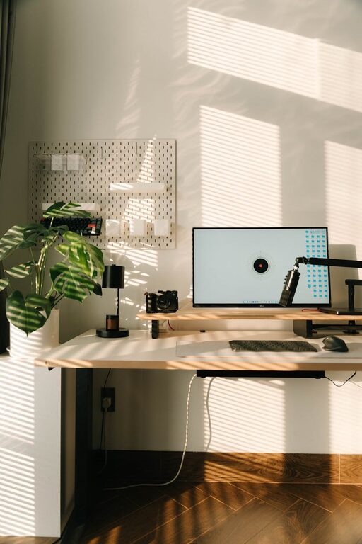 Simple Tips for Creating a Productive Home Office Environment
